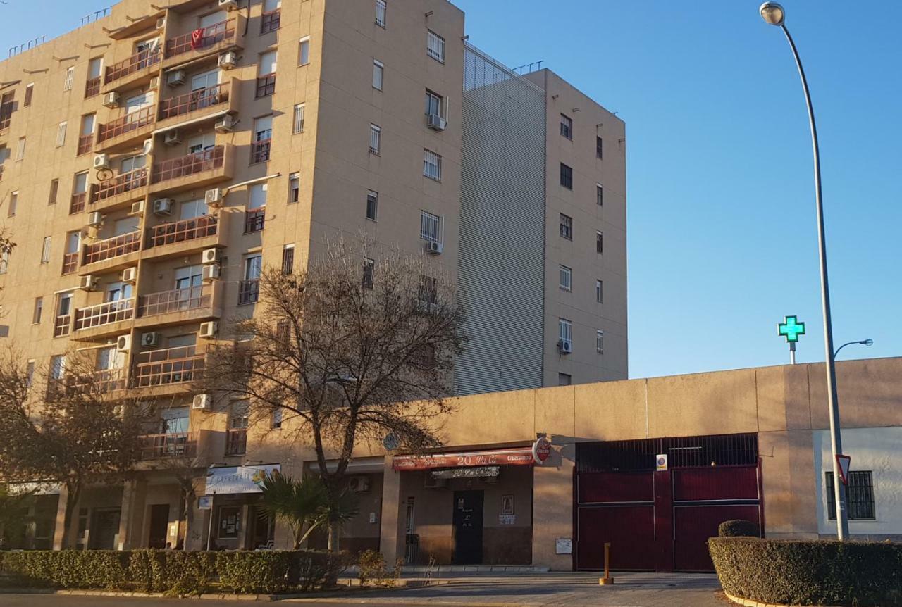 Apartamento frente a Palacio de Congresos  Sevilla Exterior foto